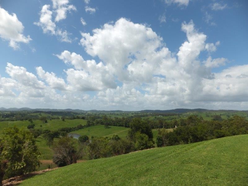 39 Lucky Road, East Deep Creek QLD 4570