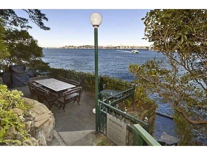 1/2 Raglan Street, Mosman NSW 2088