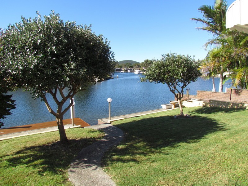 23 Cavill Ave, Forster NSW 2428