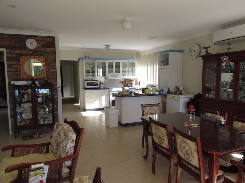 23 Cavill Ave, Forster NSW 2428