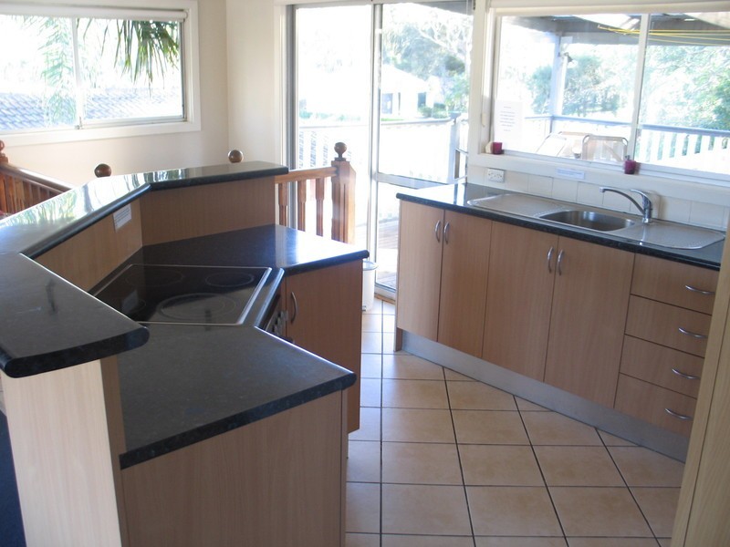3 Fredrick Street, Sanctuary Point NSW 2540