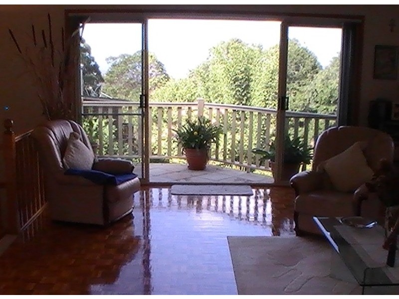 10 Borneo Court, Tamborine Mountain QLD 4272