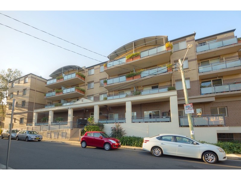 8/12 West Street, Croydon NSW 2132