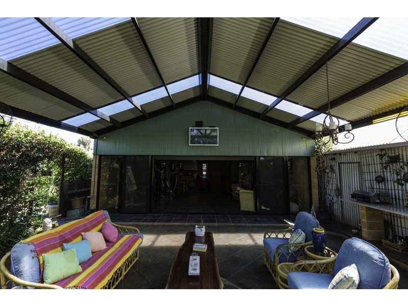 16 Harcourt Street, Cobar NSW 2835