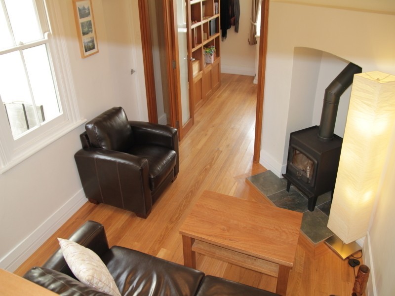 1 Bakers Lane, Forest Lodge NSW 2037