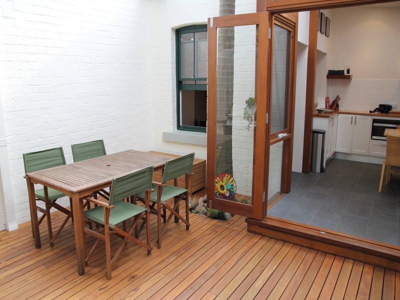 1 Bakers Lane, Forest Lodge NSW 2037