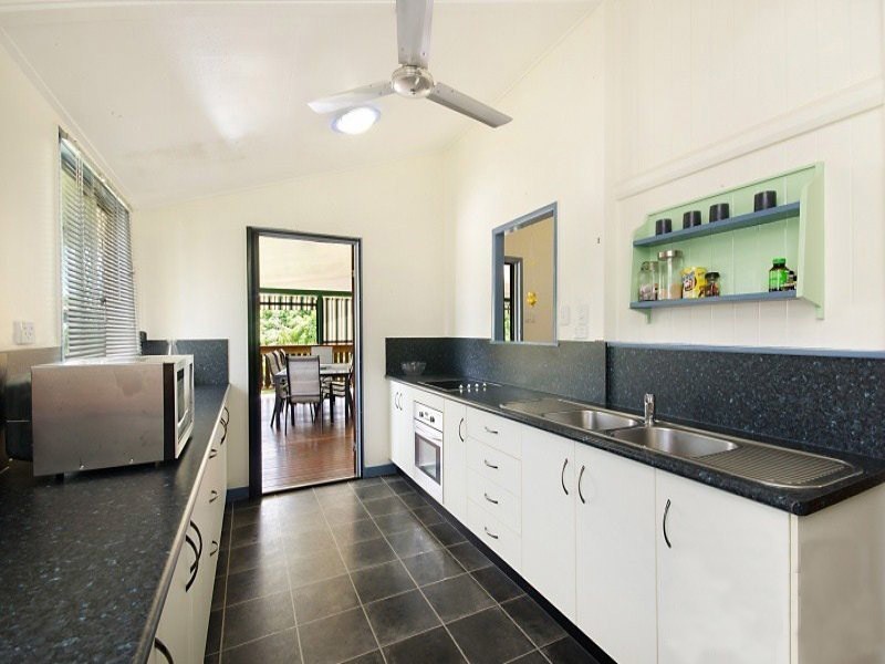 26 Seventh Avenue, South Townsville QLD 4810