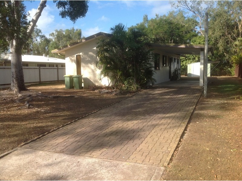 32 Gelling Crescent, Douglas QLD 4814