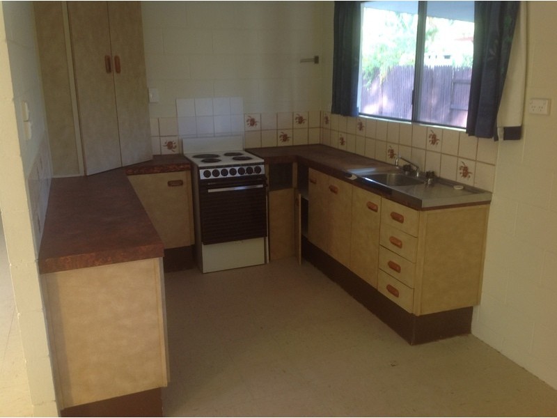 32 Gelling Crescent, Douglas QLD 4814