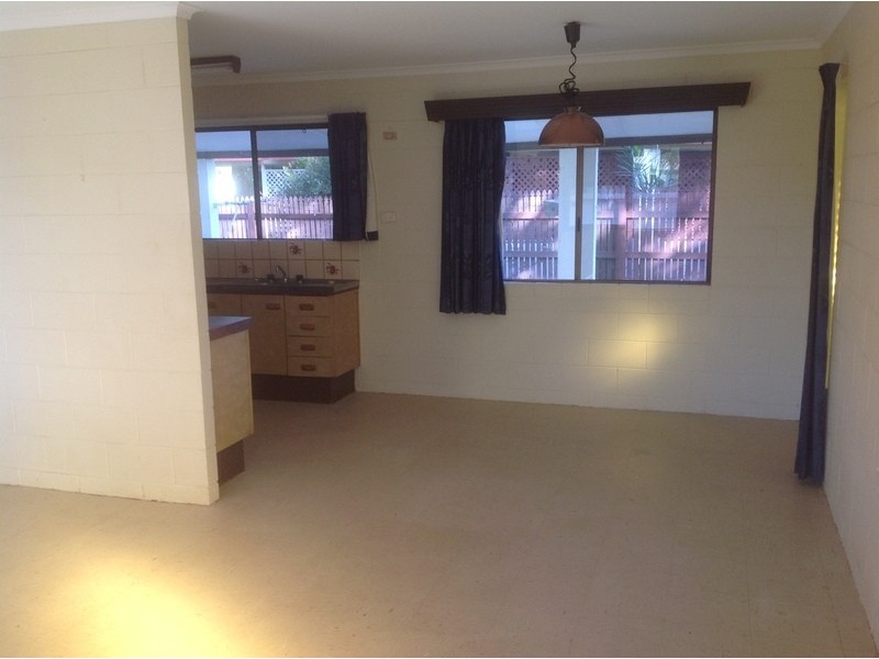 32 Gelling Crescent, Douglas QLD 4814