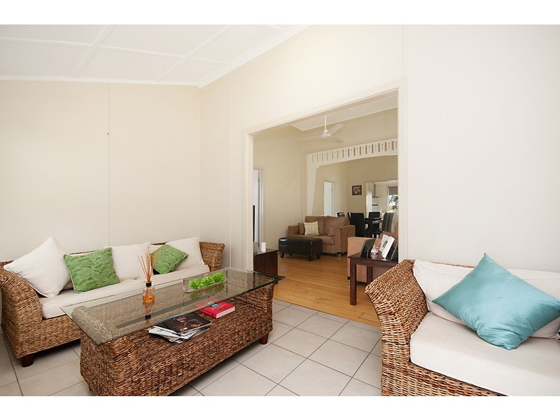 62 Philp Street, Hermit Park QLD 4812