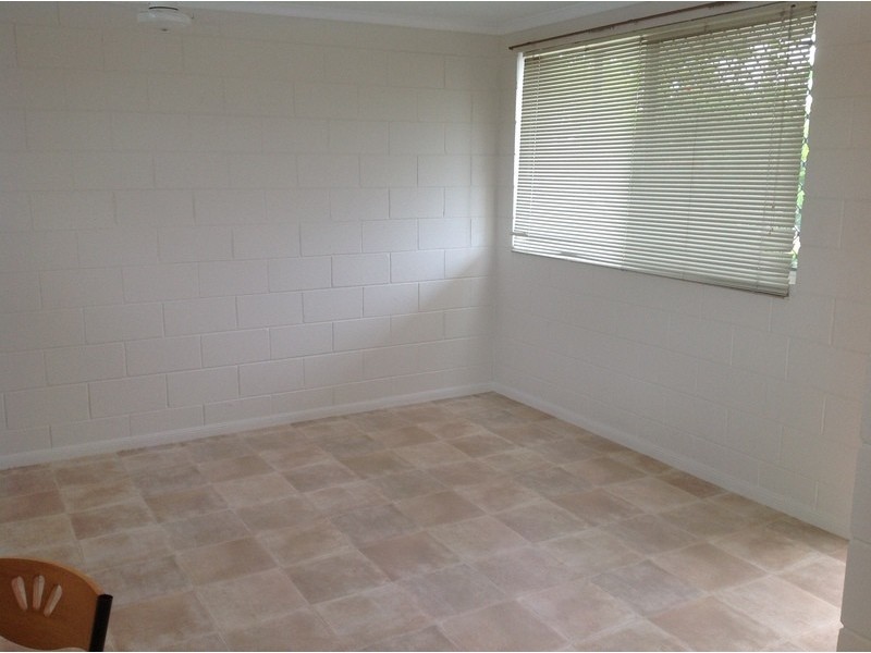 1/12 Palara Street, Currajong QLD 4812