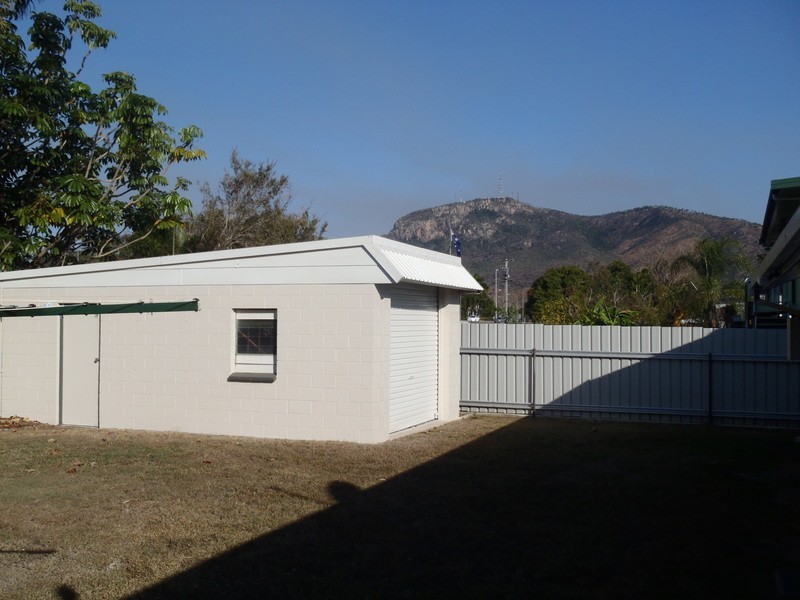 20 Verhoeven Drive, Douglas QLD 4814