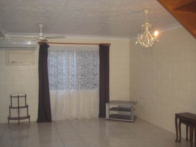 2/49 First Avenue, Railway Estate QLD 4810