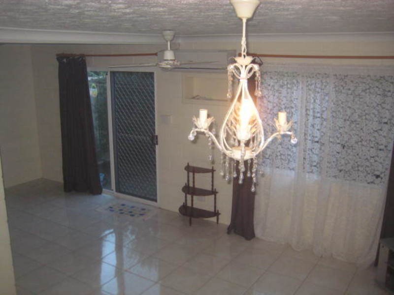 2/49 First Avenue, Railway Estate QLD 4810