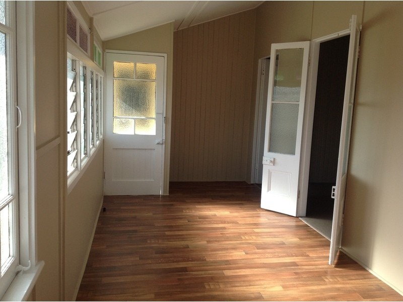 2/21 Railway Avenue, Railway Estate QLD 4810