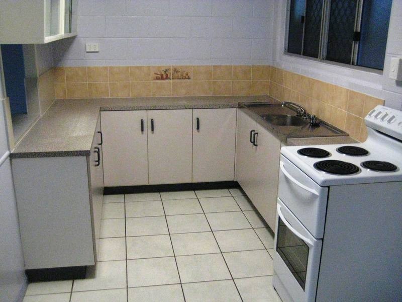 2/258 Boundary Street, South Townsville QLD 4810