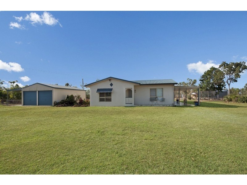 42  Blue Mountain Drive, Bluewater Park QLD 4818