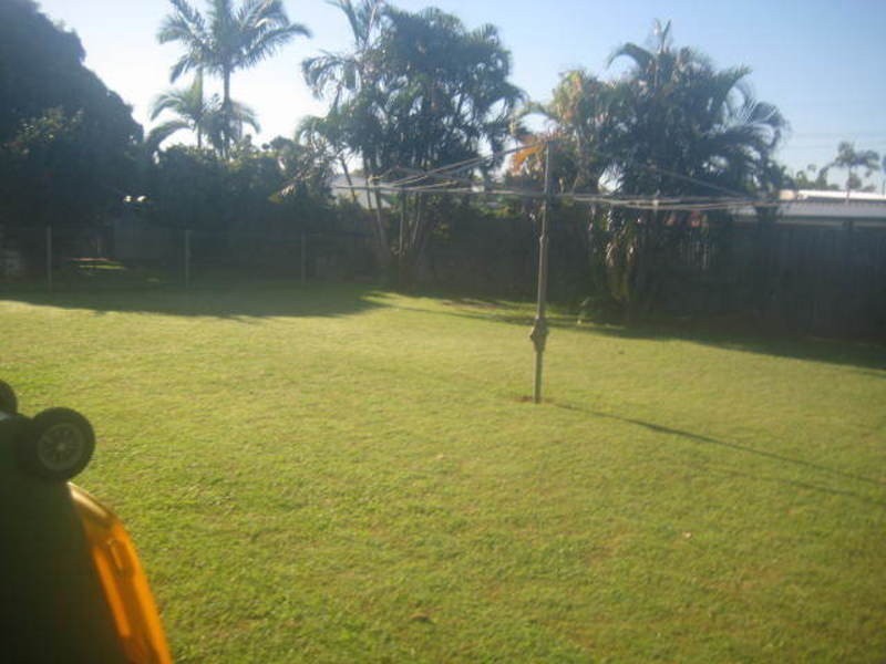 24 Bainbridge Street, Heatley QLD 4814