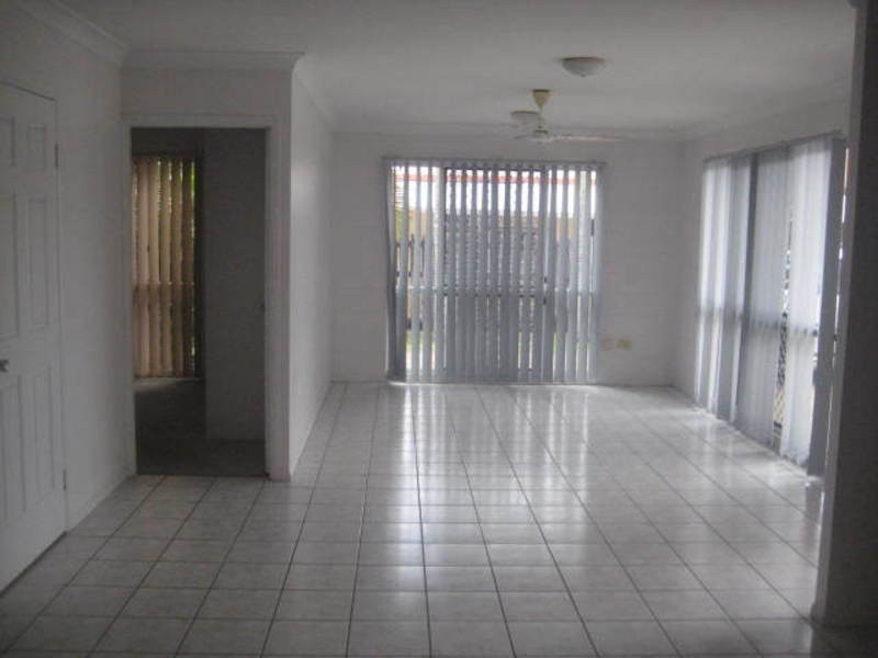 2/40 Fielding Way, Kirwan QLD 4817