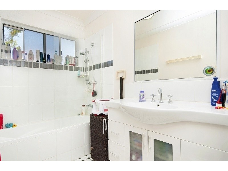 4 Borton Street, Balgal Beach QLD 4816