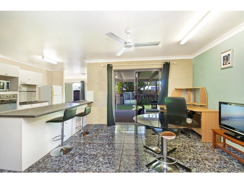 4 Borton Street, Balgal Beach QLD 4816