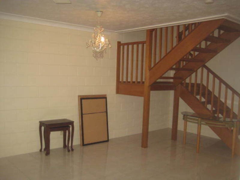 2/49 First Avenue, Railway Estate QLD 4810