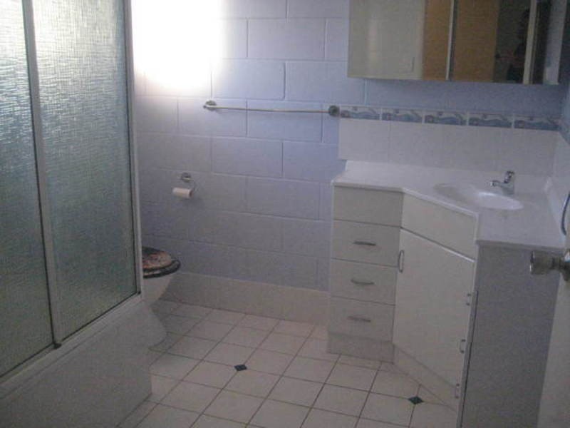 2/49 First Avenue, Railway Estate QLD 4810