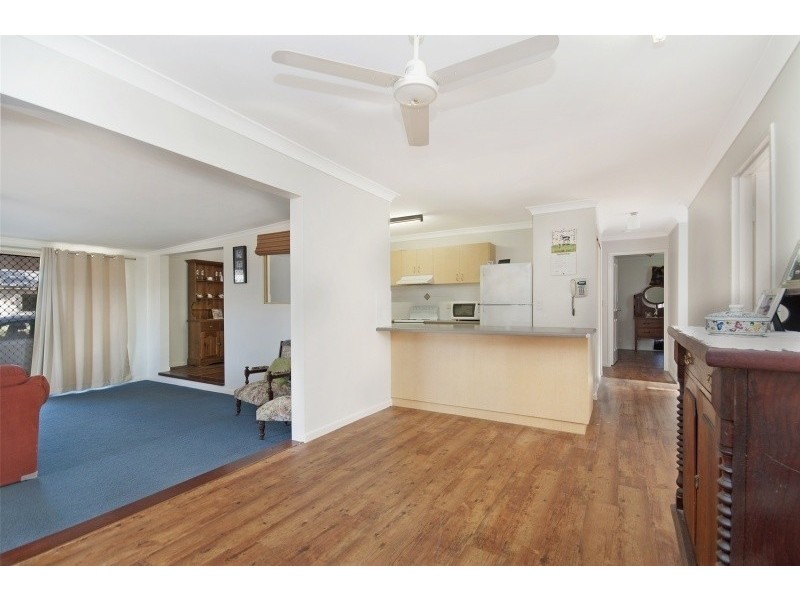 42 Blue Mountain Drive, Bluewater QLD 4818