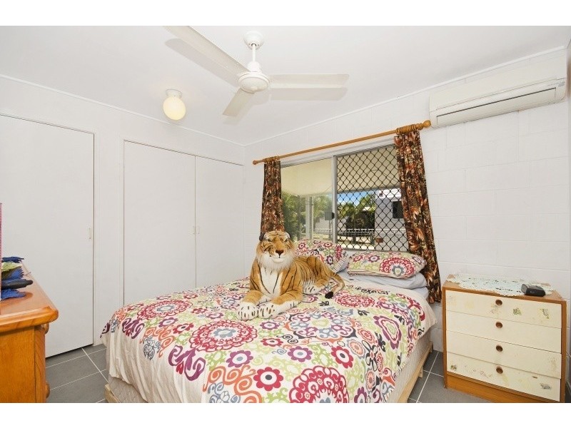 3 Willseal Court, Mount Louisa QLD 4814