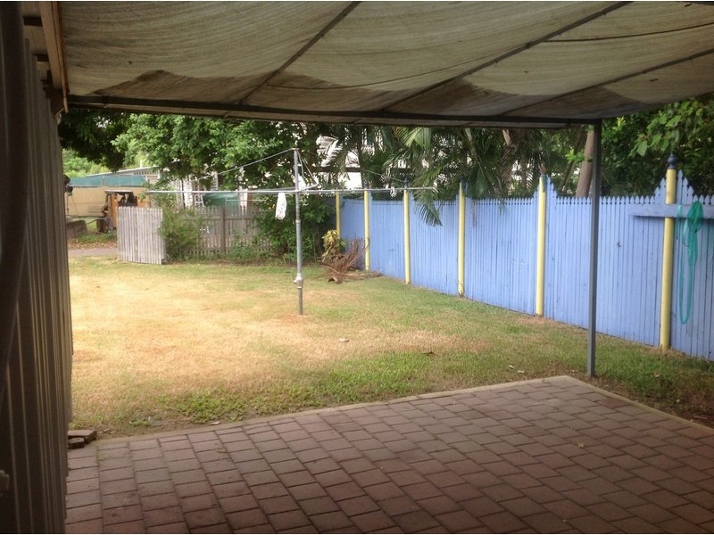 2/258 Boundary Street, South Townsville QLD 4810