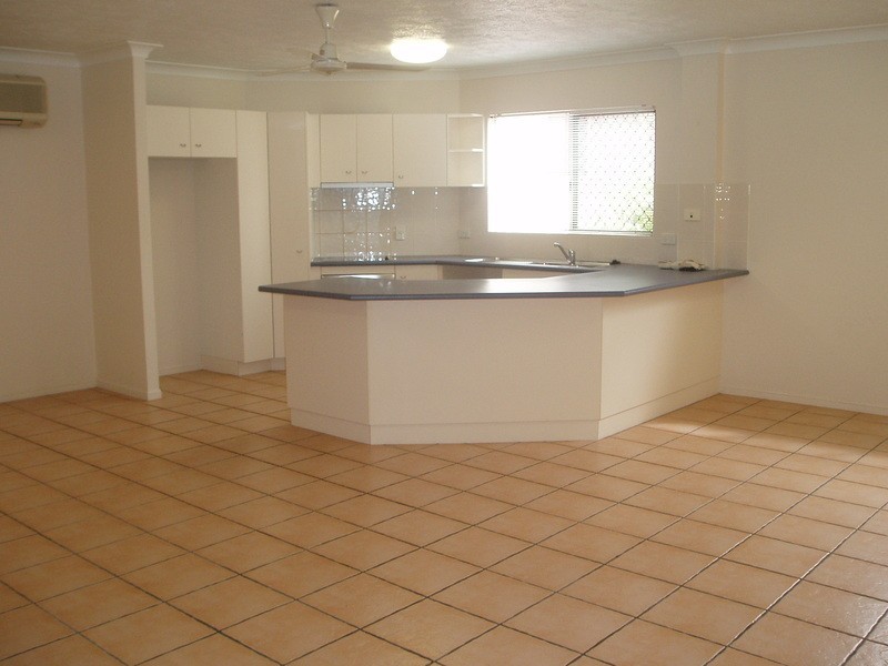 3/78 Paxton Street, North Ward QLD 4810