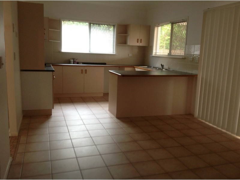 1/50 Fielding Way, Kirwan QLD 4817