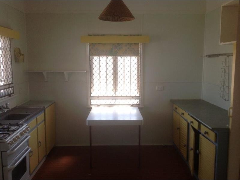 3/114 Eyre Street, North Ward QLD 4810