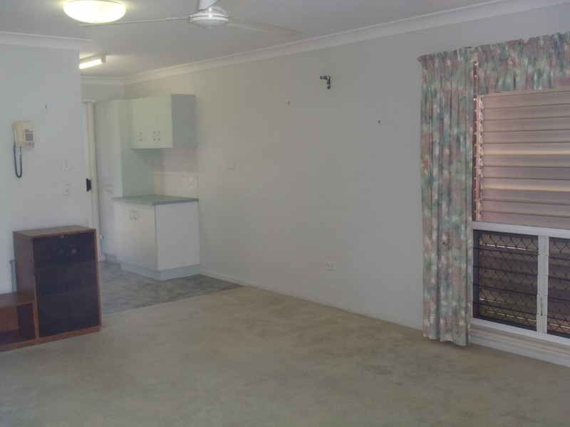 56/17-19 Albert Street, Cranbrook QLD 4814