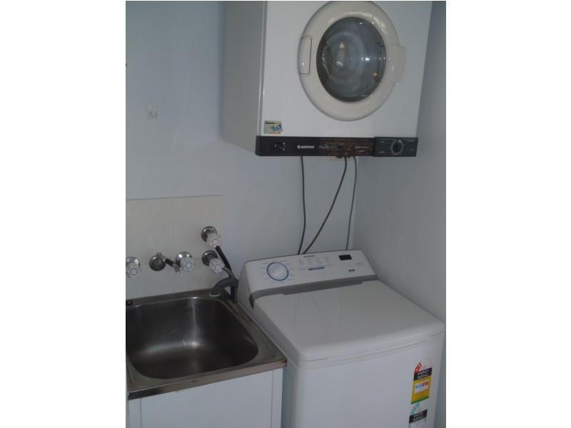 56/17-19 Albert Street, Cranbrook QLD 4814