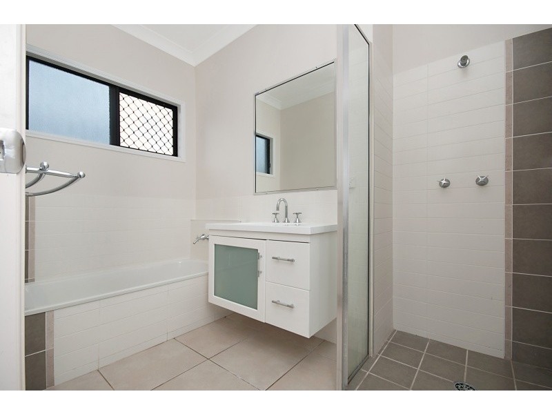 Bohle Plains QLD 4817