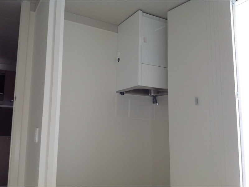 2/114 Eyre Street, North Ward QLD 4810