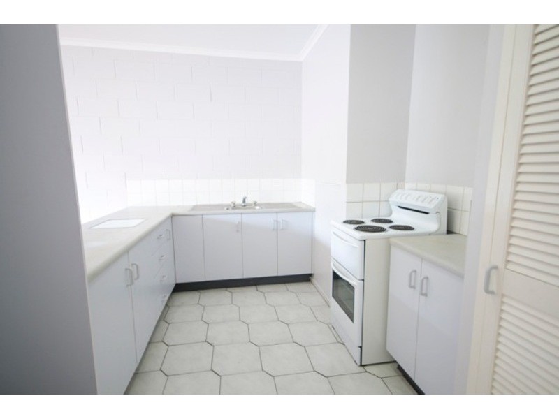 Railway Estate QLD 4810