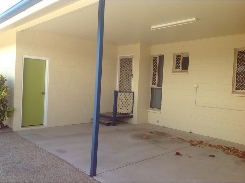 9/15-17 Second Avenue, Railway Estate QLD 4810