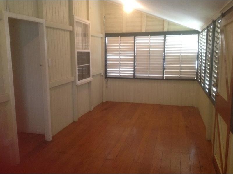 Railway Estate QLD 4810