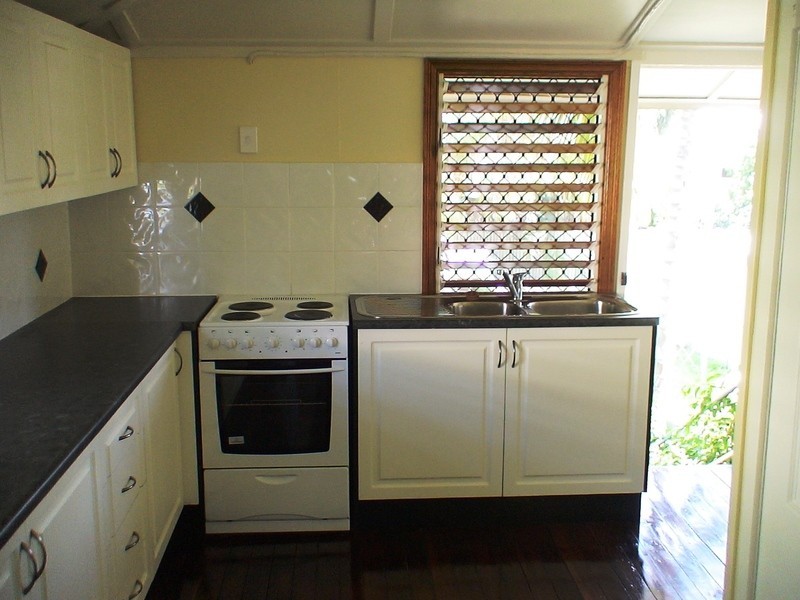 3/114 Perkins Street, South Townsville QLD 4810