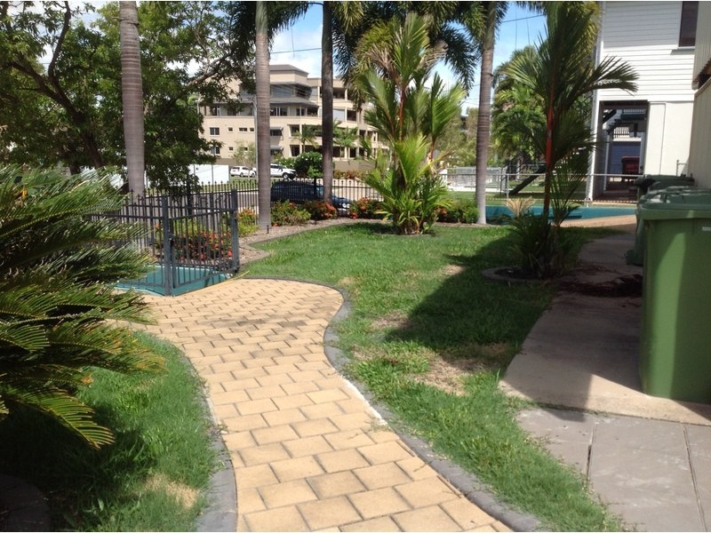 6/103 Mitchell Street, North Ward QLD 4810