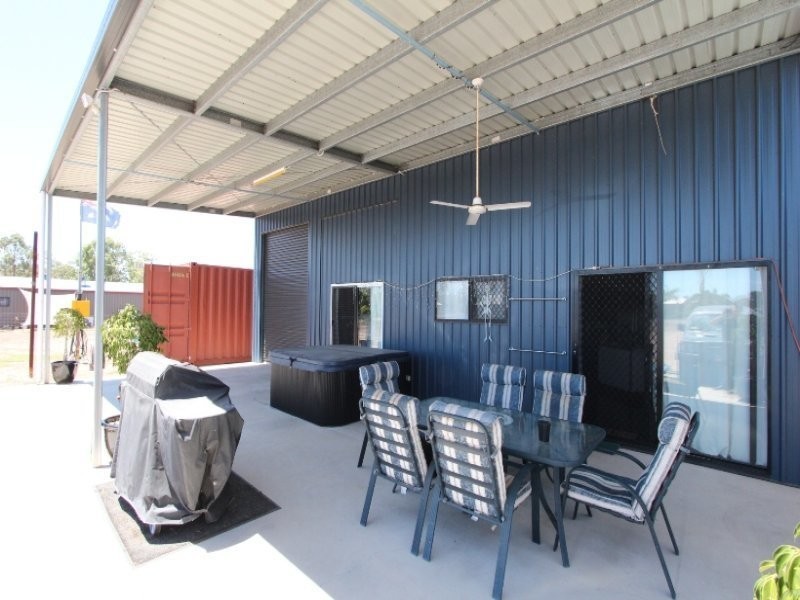 6 Blackstar Place, Black River QLD 4818