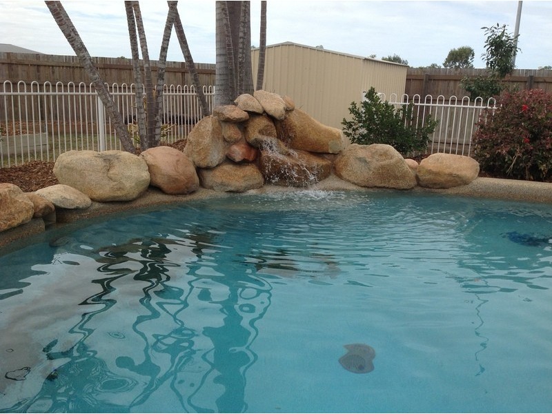 Mount Louisa QLD 4814