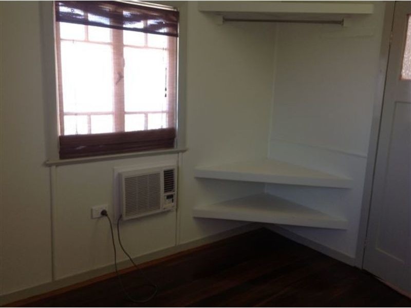 Railway Estate QLD 4810