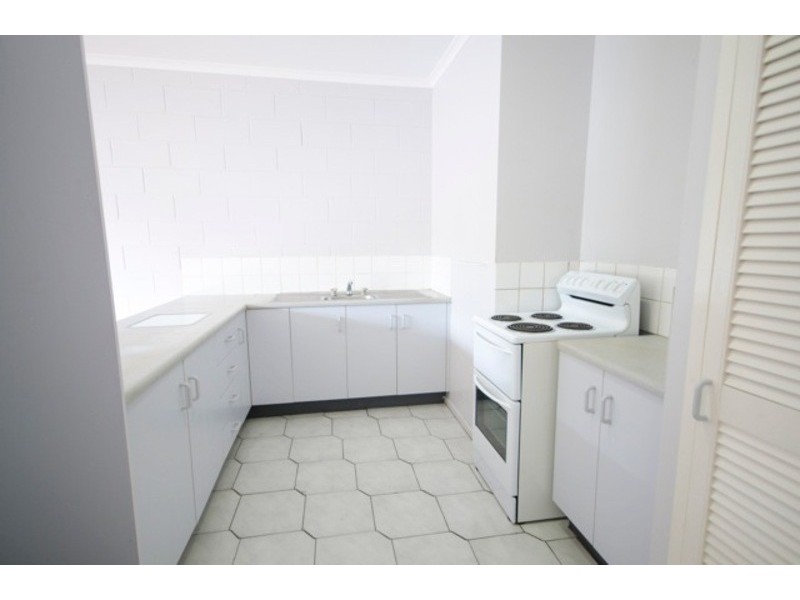Railway Estate QLD 4810