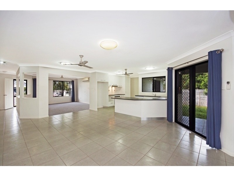 Mount Louisa QLD 4814