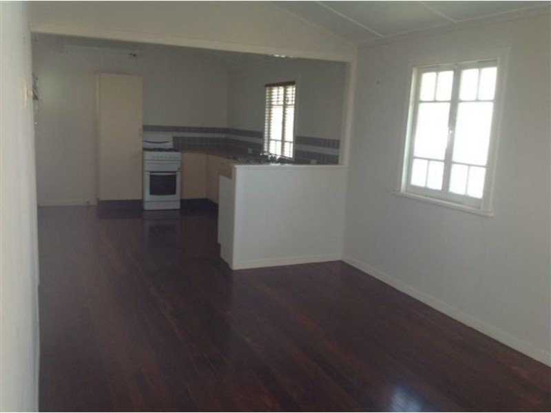 Railway Estate QLD 4810