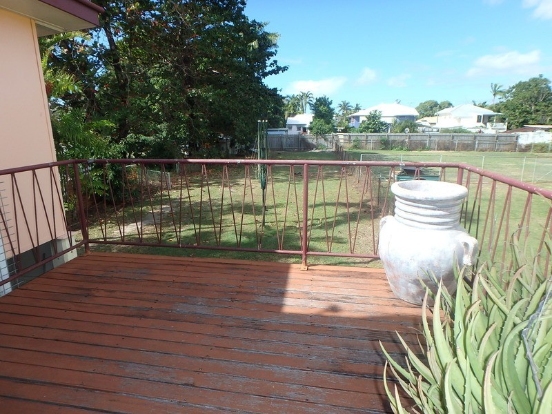 Railway Estate QLD 4810